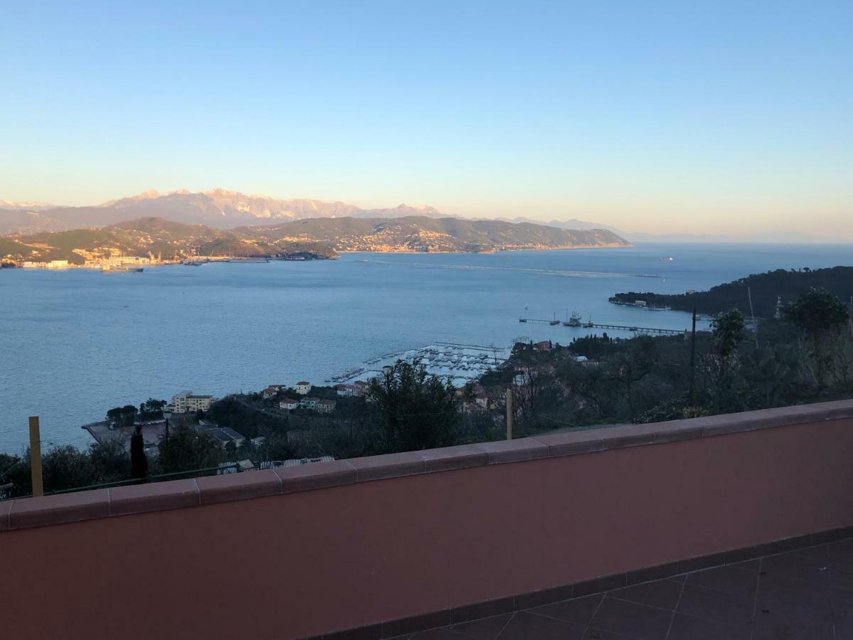 La Finestra Sul Mare Villa La Spezia Exterior photo